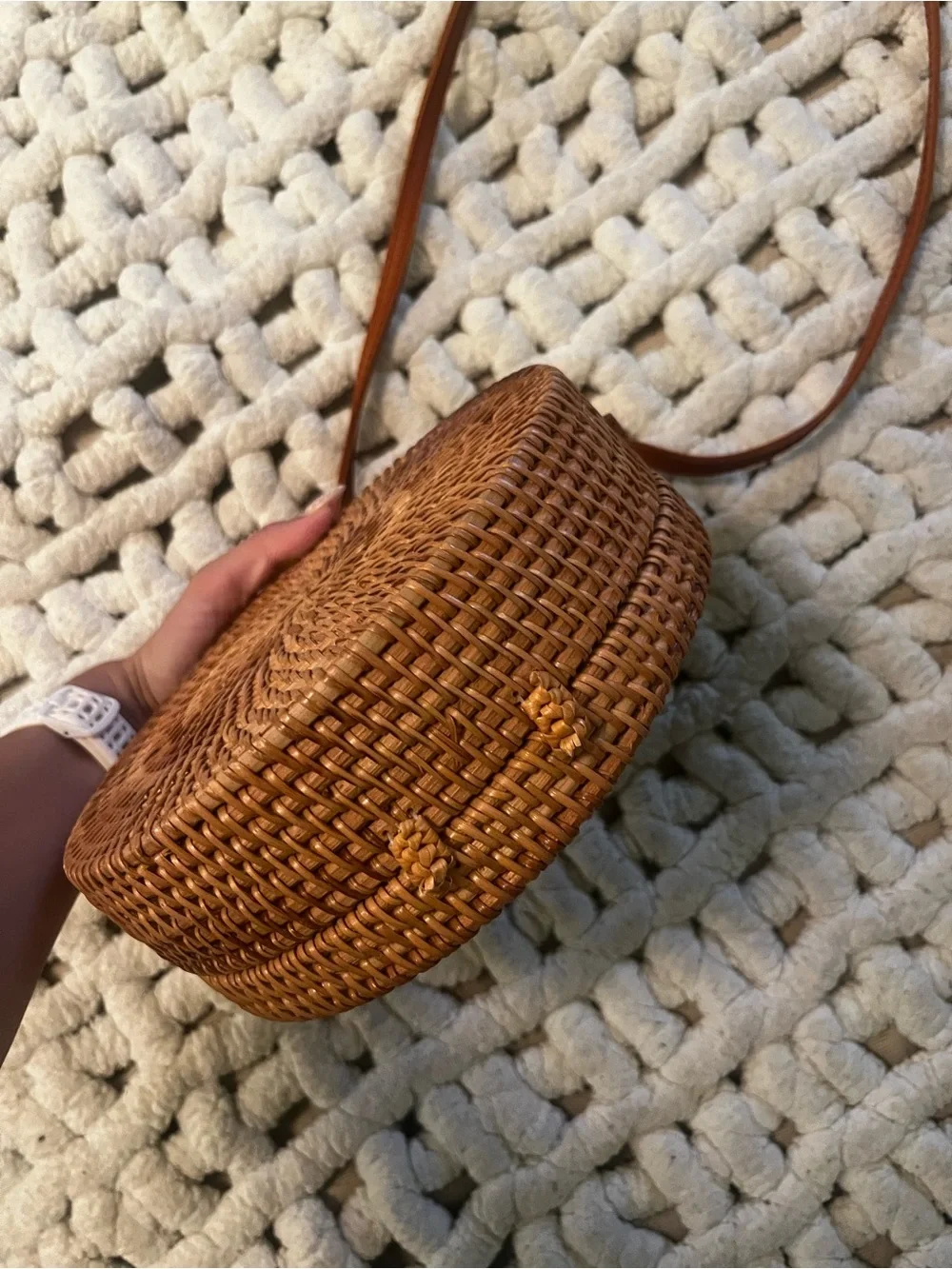 Round Woven Crossbody Bag in Brown